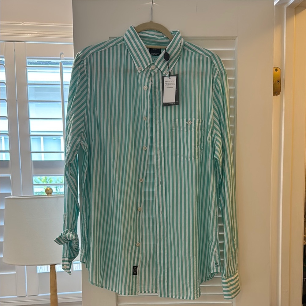 NWT Todd Snyder Green and White Casual Button Down Shirt
